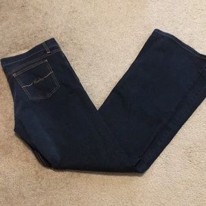 Size 9 Hurley stretch jean